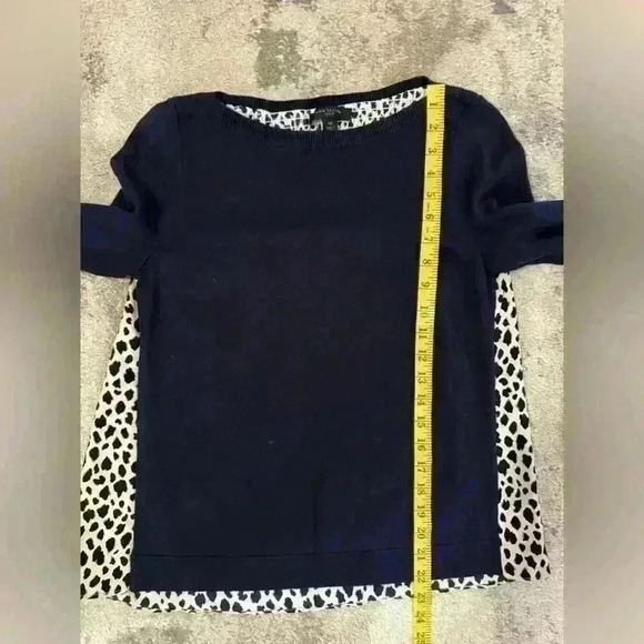 Women’s Navy Blue Ann Taylor Top - Picture 6 of 6